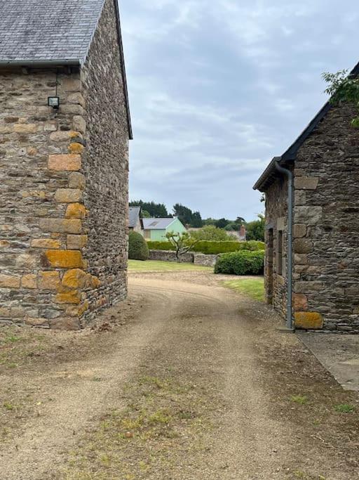 Ty Ker-Sa Classe 2 Etoiles Ploubazlanec Exterior photo
